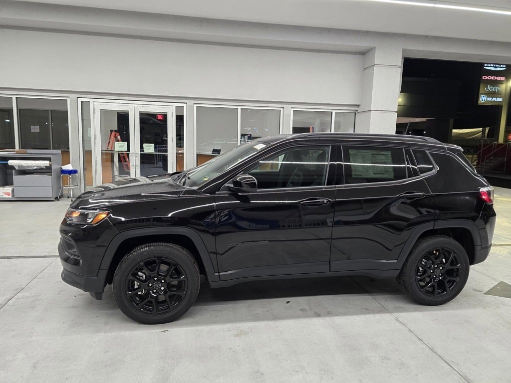 New 2026 Jeep Compass LATITUDE ALTITUDE 4X4 Sport Utility