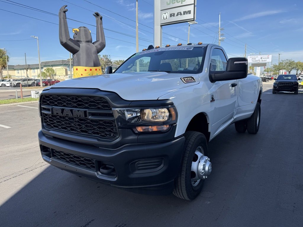 2024 Ram 3500 Tradesman photo 2