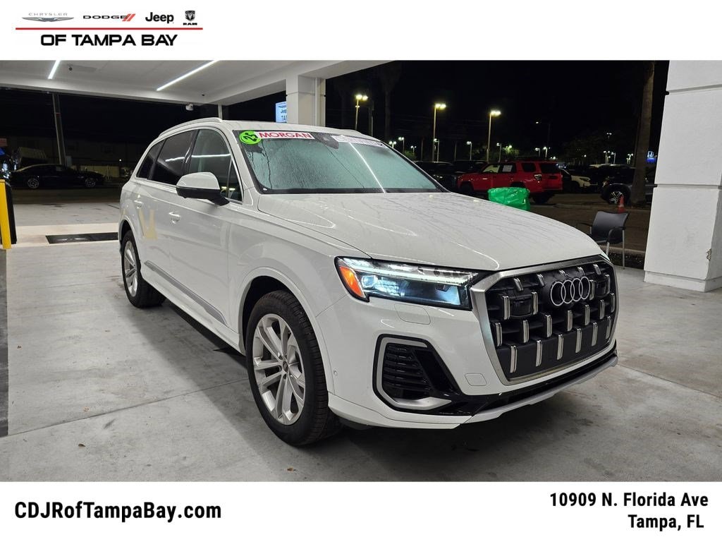 2025 Audi Q7 55 Premium Plus quattro Tiptronic's photo