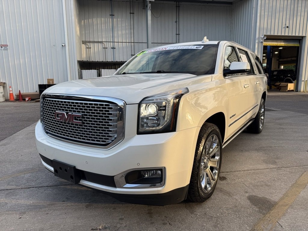 Used 2015 GMC Yukon XL Denali 4WD  Denali