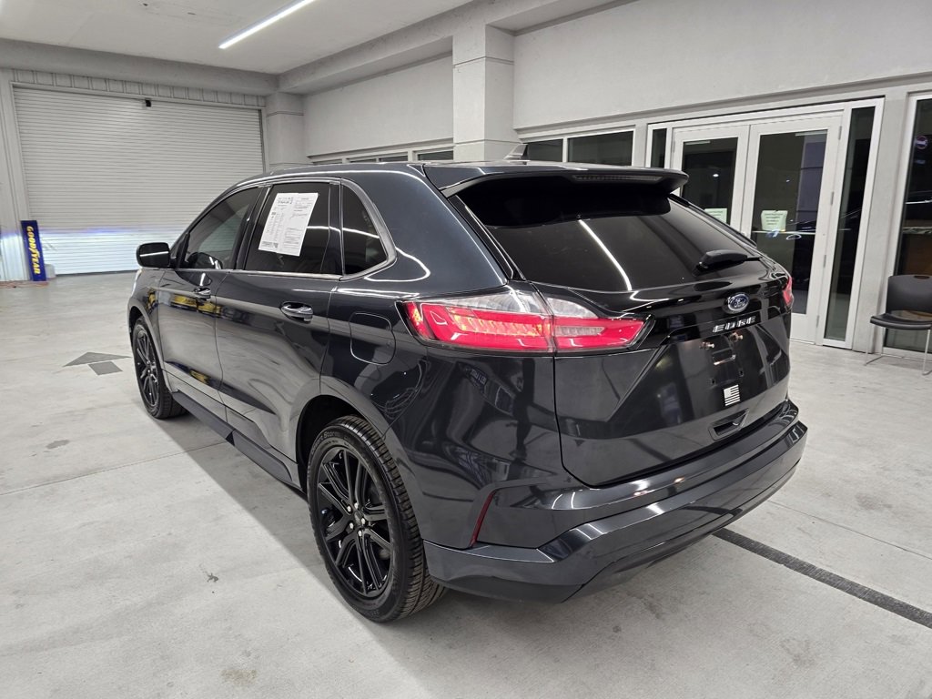 2022 Ford Edge ST photo 4