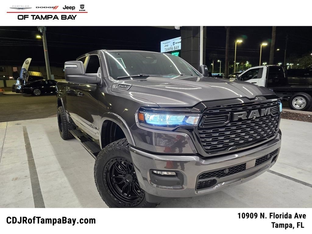 2026 RAM 1500 Big Horn/Lone Star 4x4 Crew Cab 5'7's photo