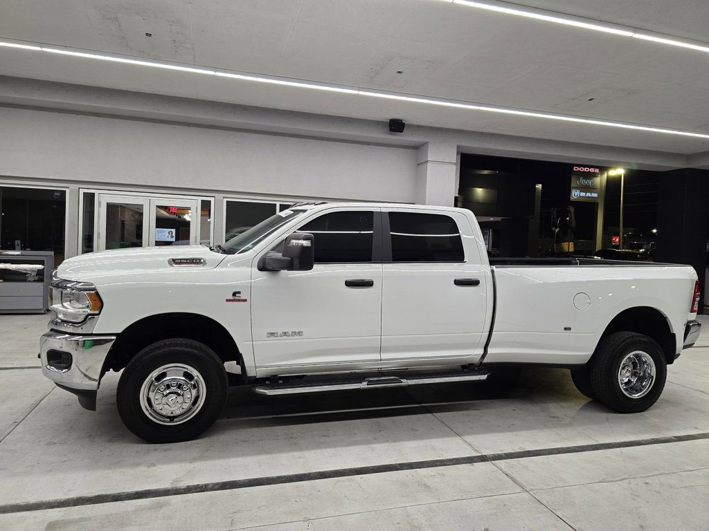 2024 Ram 3500 Big Horn photo 3