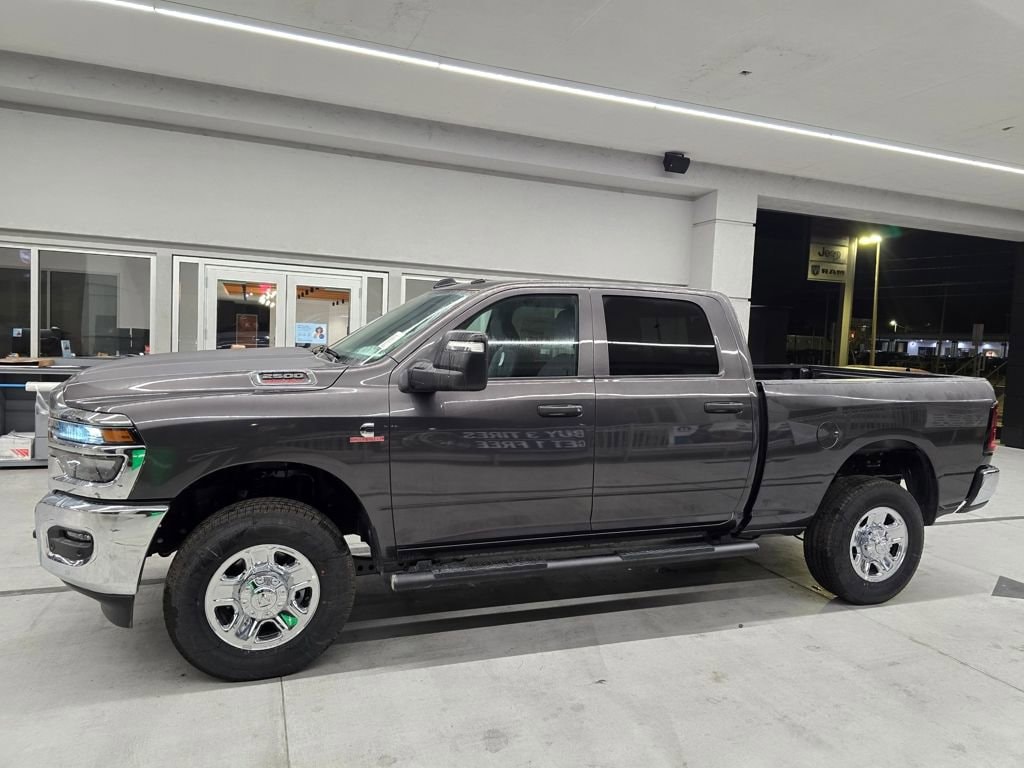 New 2026 Ram 2500 TRADESMAN CREW CAB 4X4 6'4 BOX Pickup
