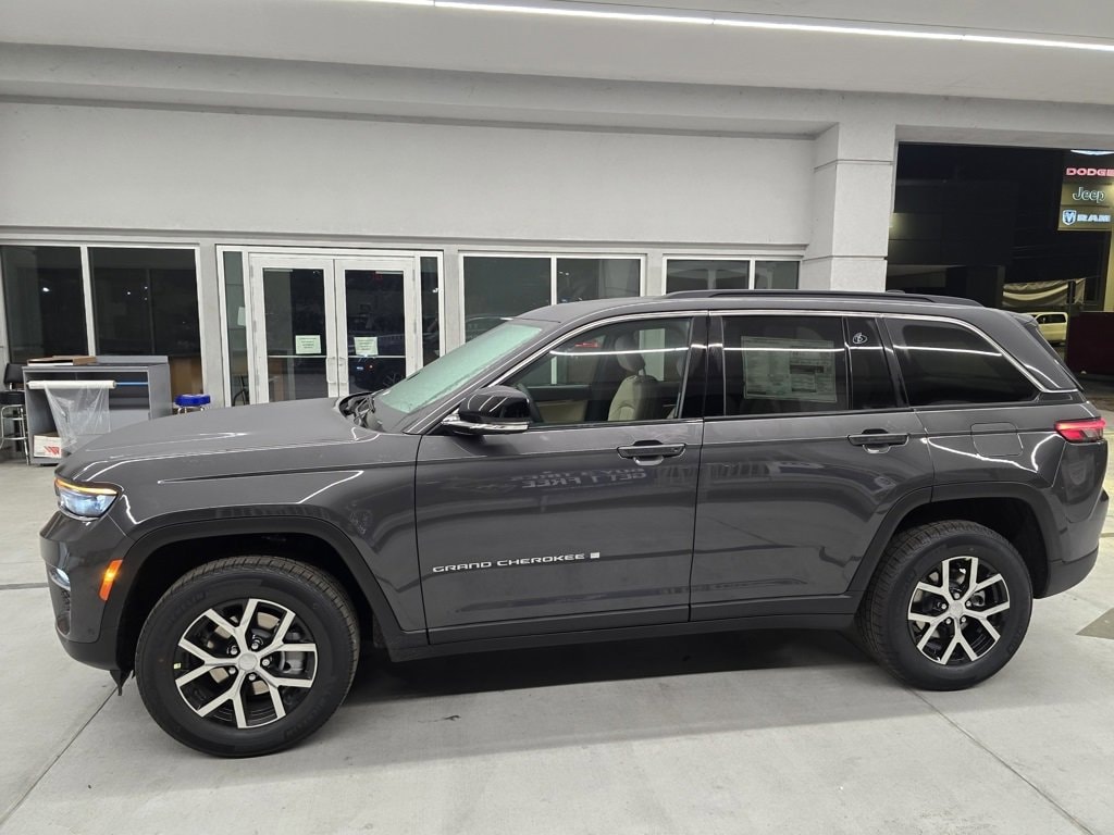 New 2025 Jeep Grand Cherokee LIMITED 4X4 Sport Utility
