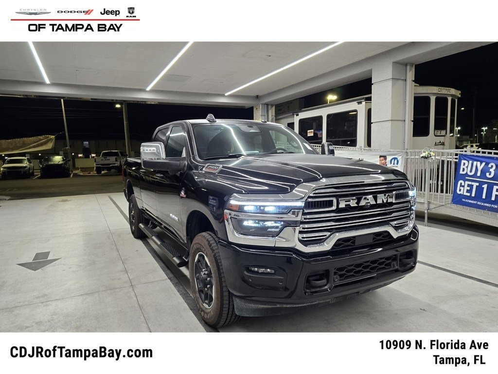 New 2026 Ram 2500 LARAMIE CREW CAB 4X4 6'4 BOX Pickup