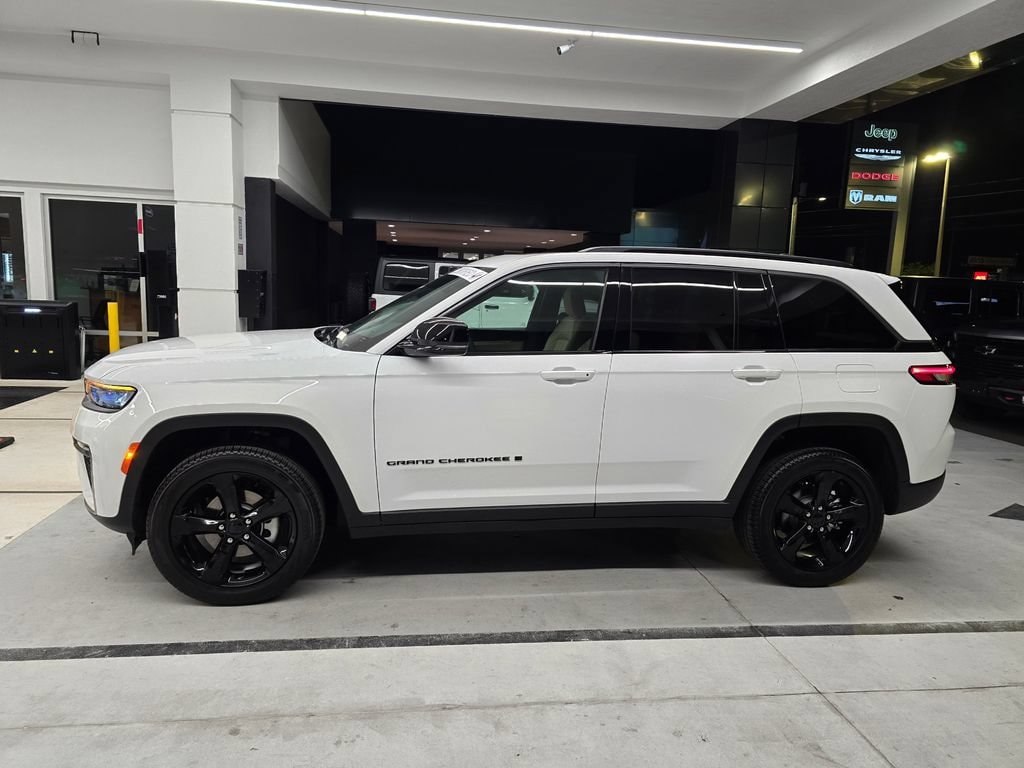 Certified 2026 Jeep Grand Cherokee Limited Limited 4x4