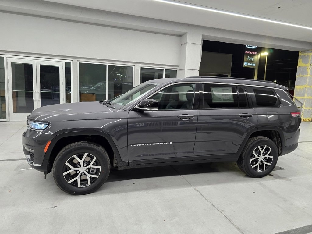 New 2025 Jeep Grand Cherokee L LIMITED 4X4 Sport Utility
