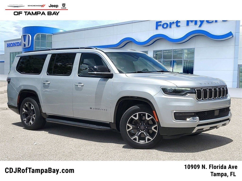 Used 2023 Jeep Wagoneer L Series III Series III 4x4