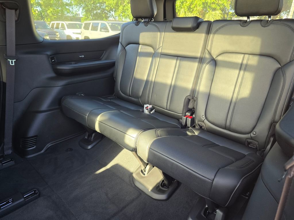 2025 Jeep Wagoneer Series II - Photo 33