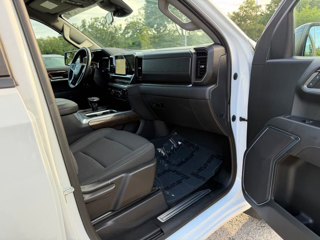 2023 Chevrolet Silverado 1500 LT Trail Boss - Photo 29