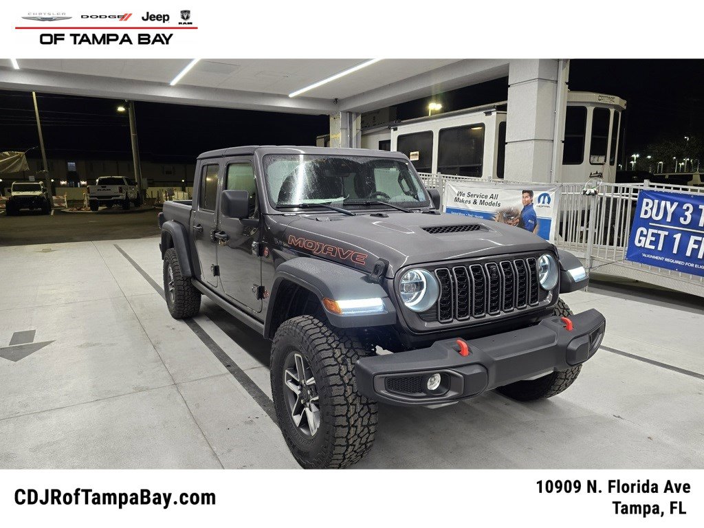 2025 Jeep Gladiator Mojave's photo