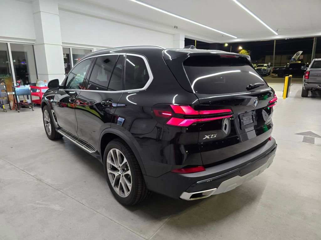Used 2025 BMW X5 xDrive40i xDrive40i Sports Activity Vehicle