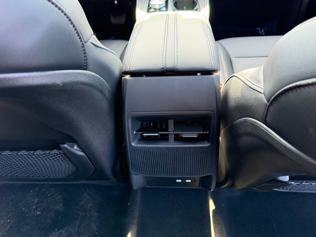 2025 Jeep Wagoneer S Limited - Photo 37
