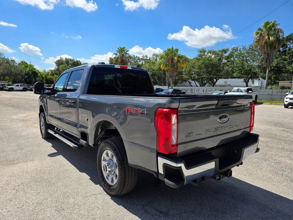 Certified 2024 Ford Super Duty F-350 SRW XLT