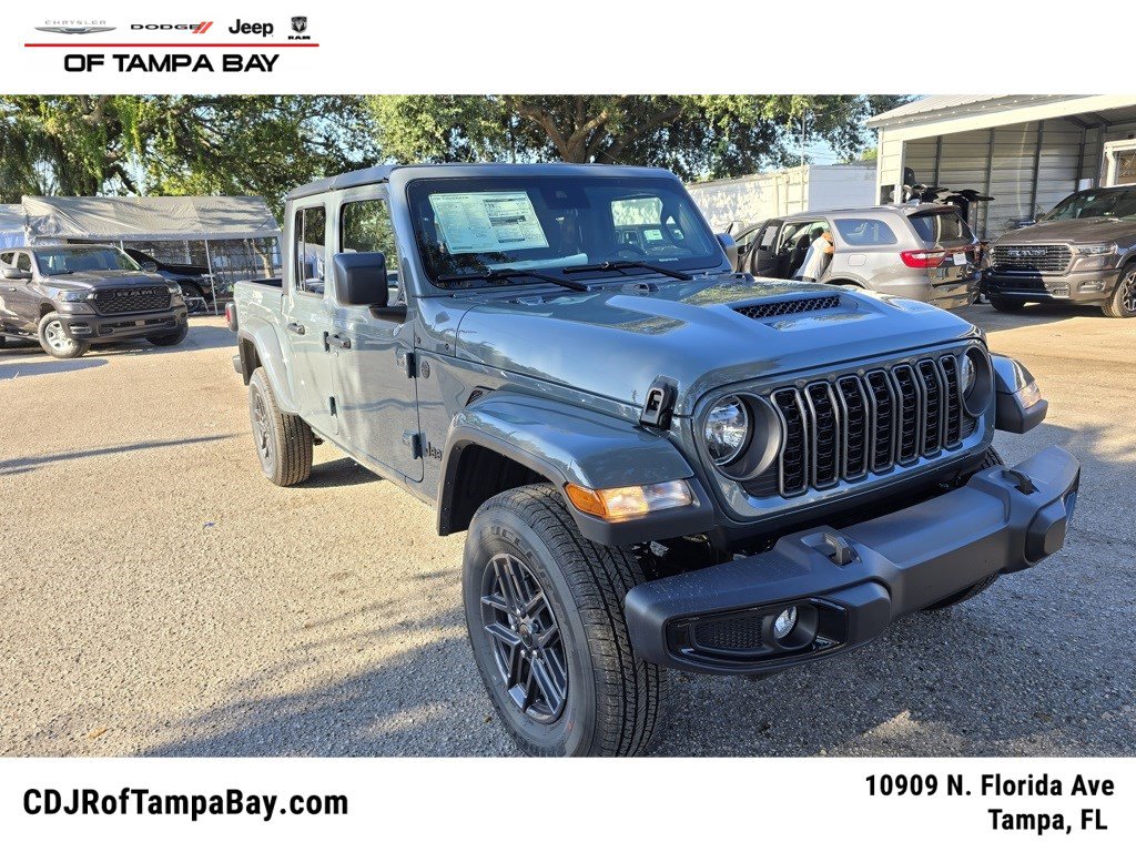 2025 Jeep Gladiator Sport S's photo