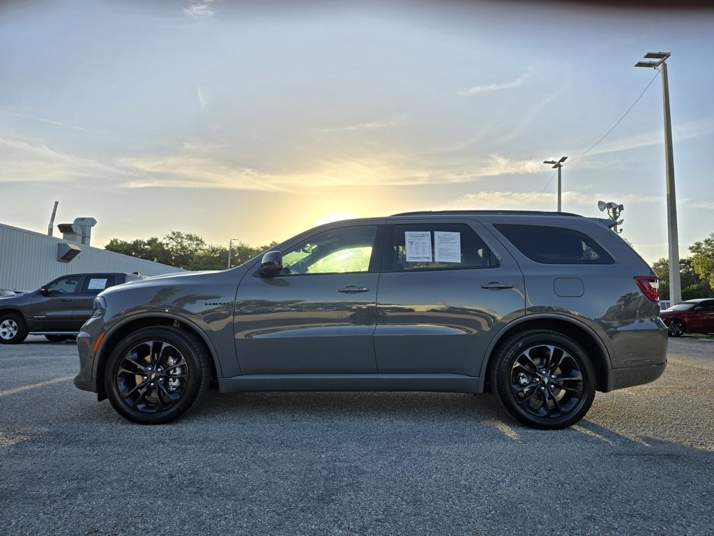 2025 Dodge Durango R/T photo 2