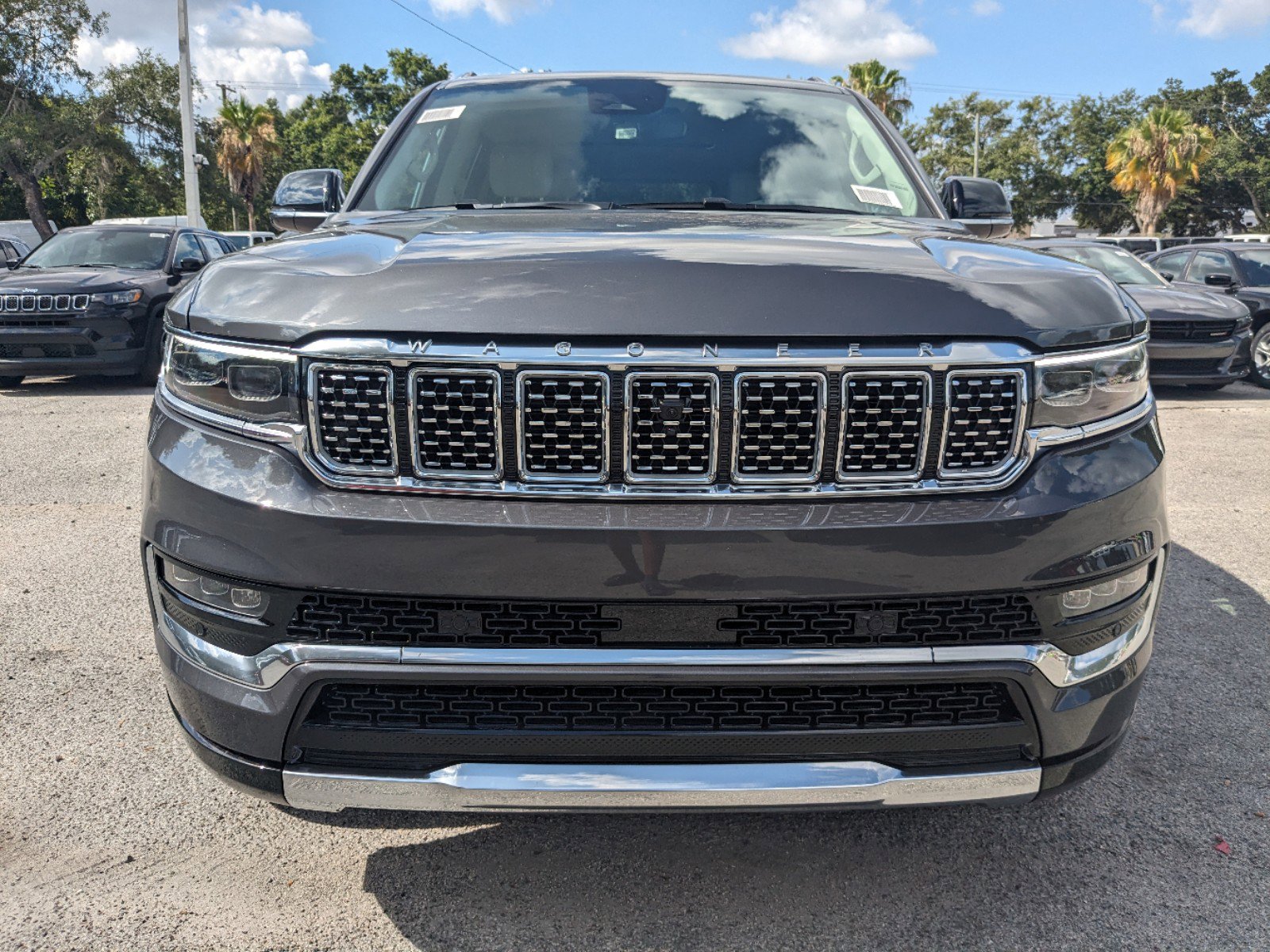 2024 Jeep Grand Wagoneer L photo 3