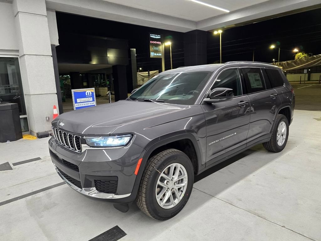 New 2025 Jeep Grand Cherokee L LAREDO X 4X2 Sport Utility