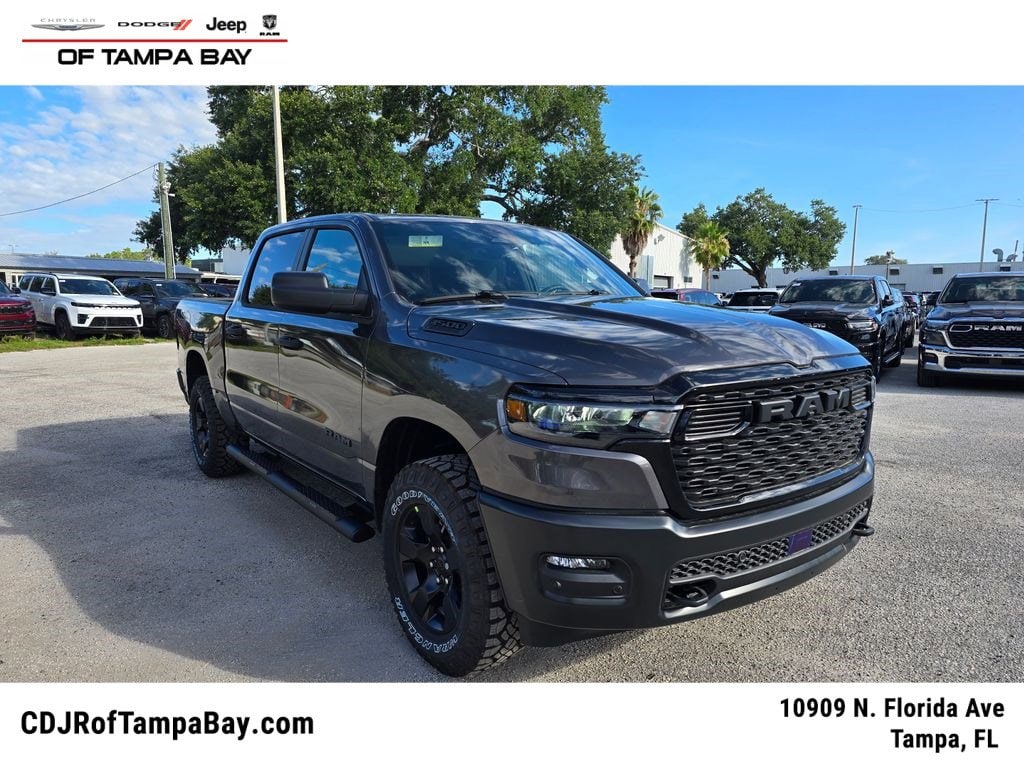 New 2026 Ram 1500 WARLOCK CREW CAB 4X4 5'7 BOX Pickup