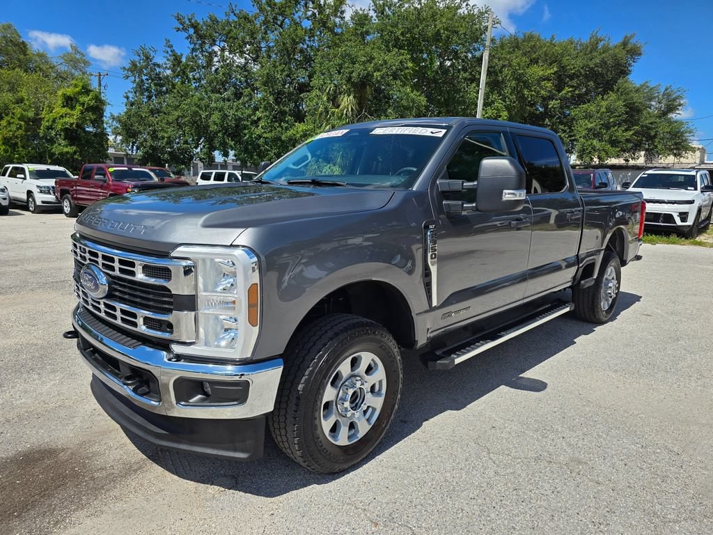 Certified 2024 Ford Super Duty F-350 SRW XLT