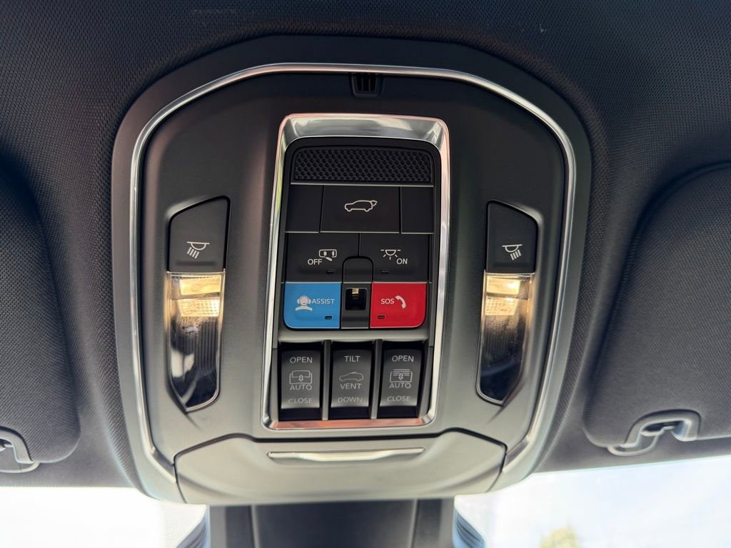 2025 Jeep Wagoneer S Limited - Photo 30