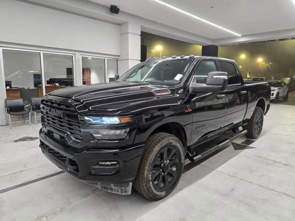 New 2026 Ram 2500 BIG HORN CREW CAB 4X2 6'4 BOX Pickup