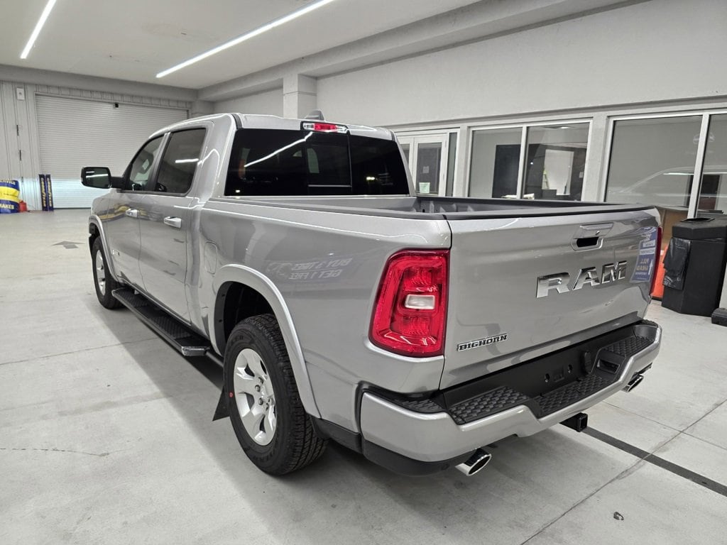 New 2026 Ram 1500 BIG HORN CREW CAB 4X2 5'7 BOX Pickup