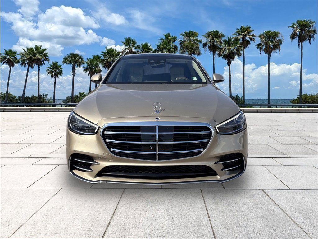 2023 Mercedes Benz S 580 4MATIC photo 3