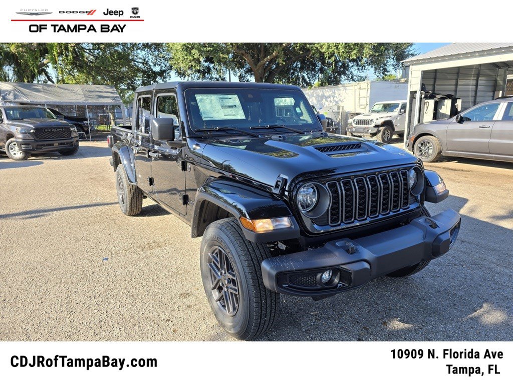 2025 Jeep Gladiator Sport S's photo