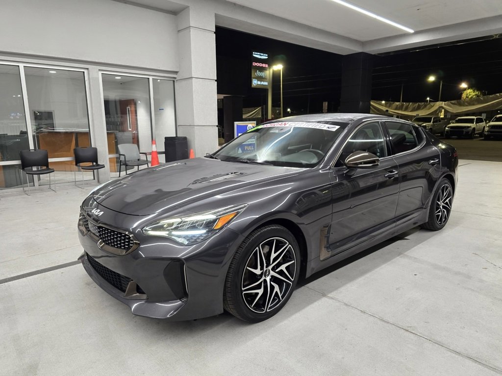 2023 Kia Stinger GT-Line photo 2
