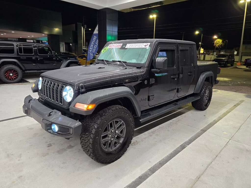 Used 2025 Jeep Gladiator Sport S Sport S 4x4