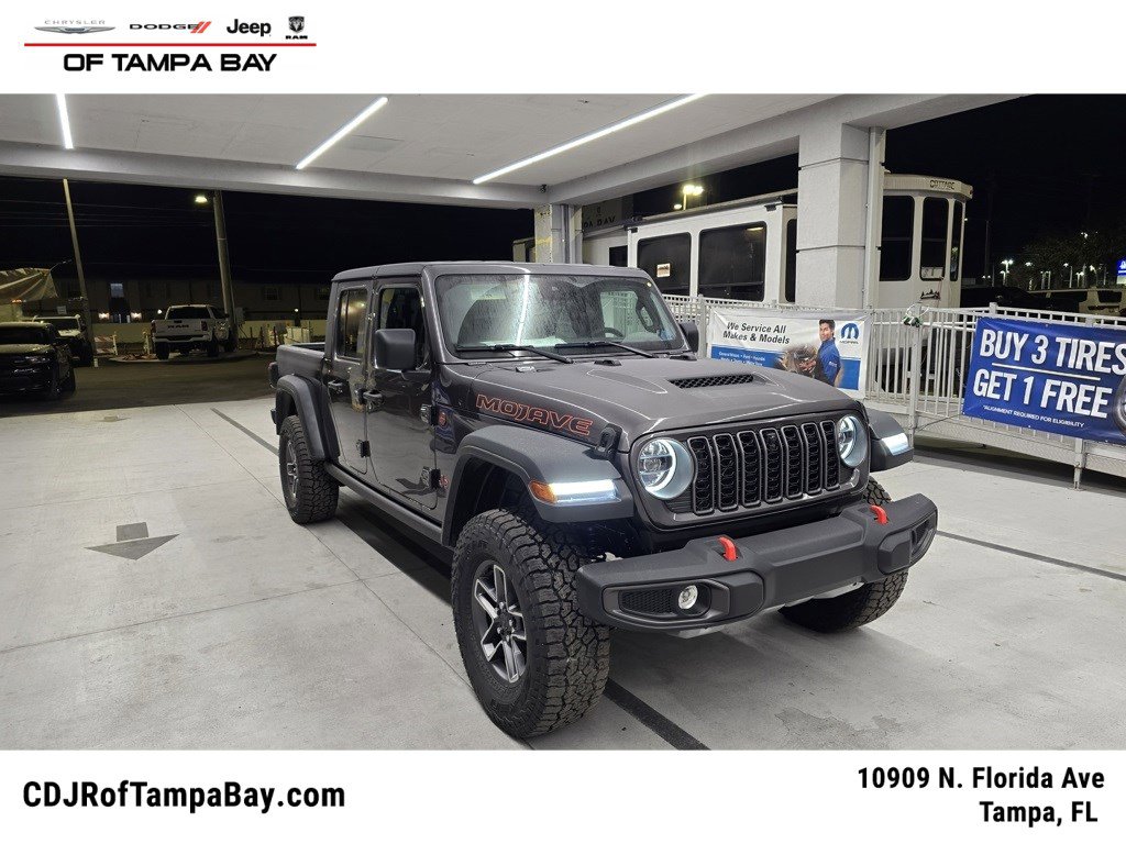2025 Jeep Gladiator Mojave's photo