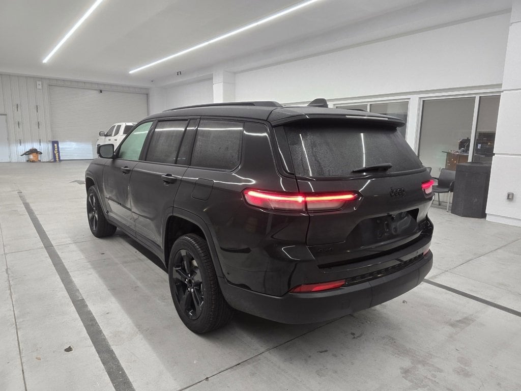 New 2025 Jeep Grand Cherokee L LIMITED 4X4 Sport Utility