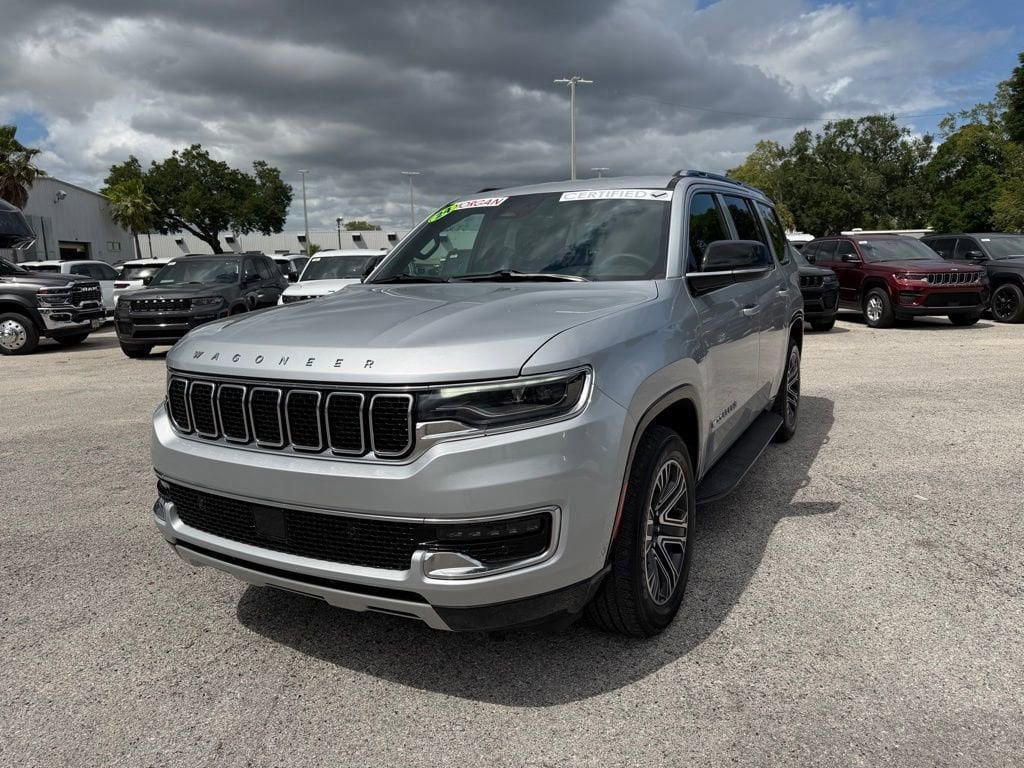 Used 2024 Jeep Wagoneer Series II Series II 4x4