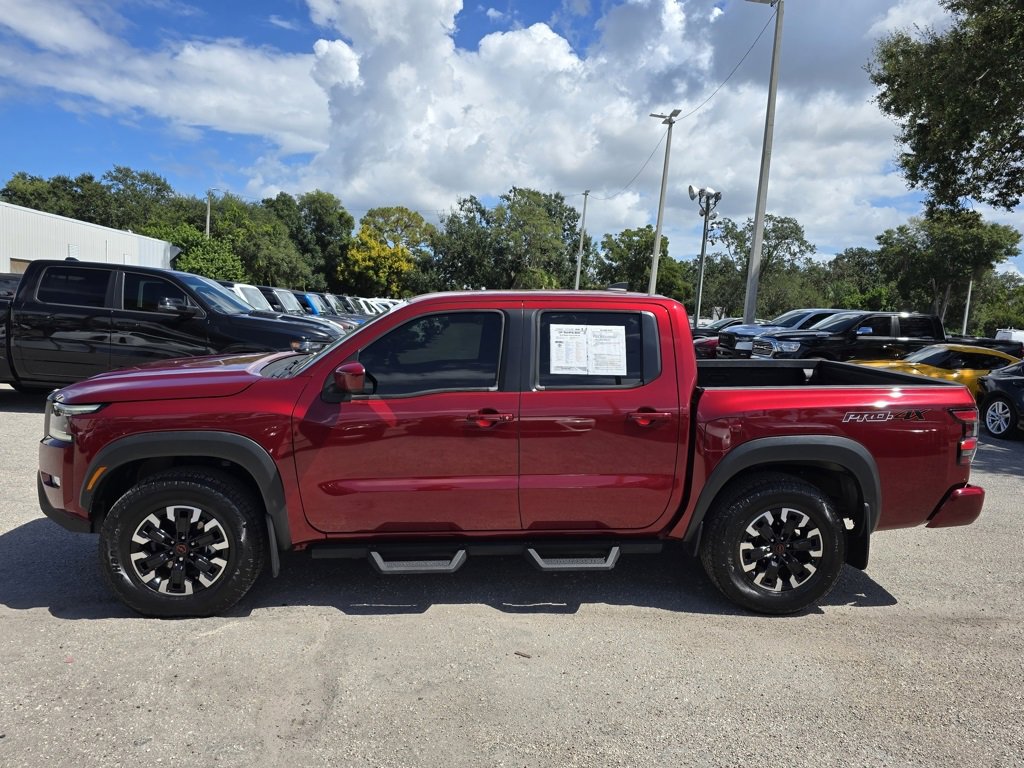 2023 Nissan Frontier Crew Cab PRO-4X photo 2