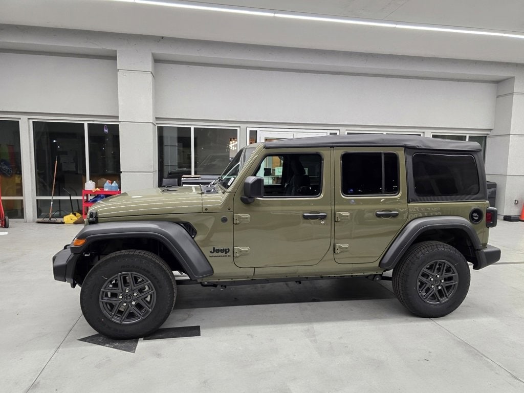 New 2026 Jeep Wrangler 4-DOOR SPORT S Sport Utility