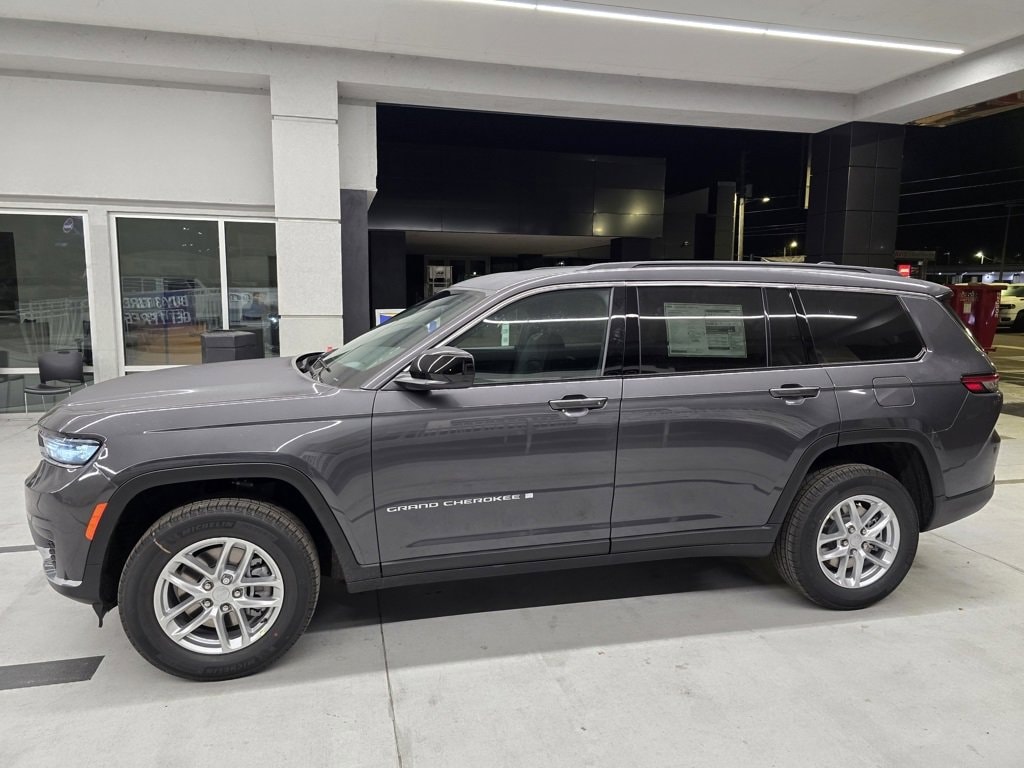 New 2025 Jeep Grand Cherokee L LAREDO X 4X2 Sport Utility