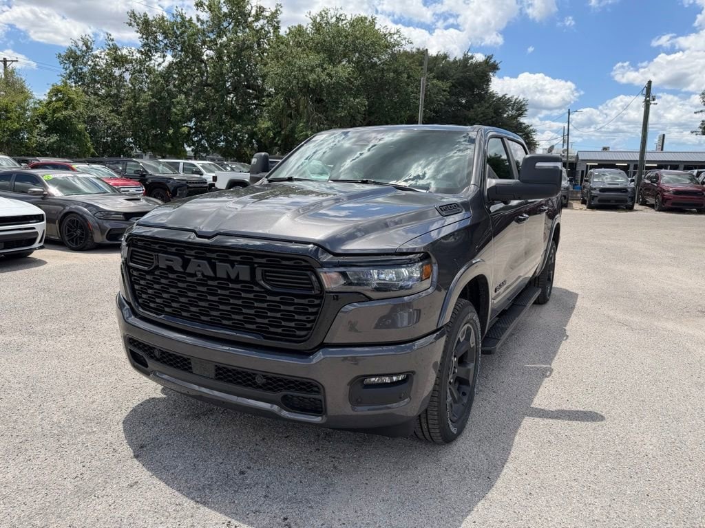 New 2026 Ram 1500 BIG HORN CREW CAB 4X4 5'7 BOX Pickup