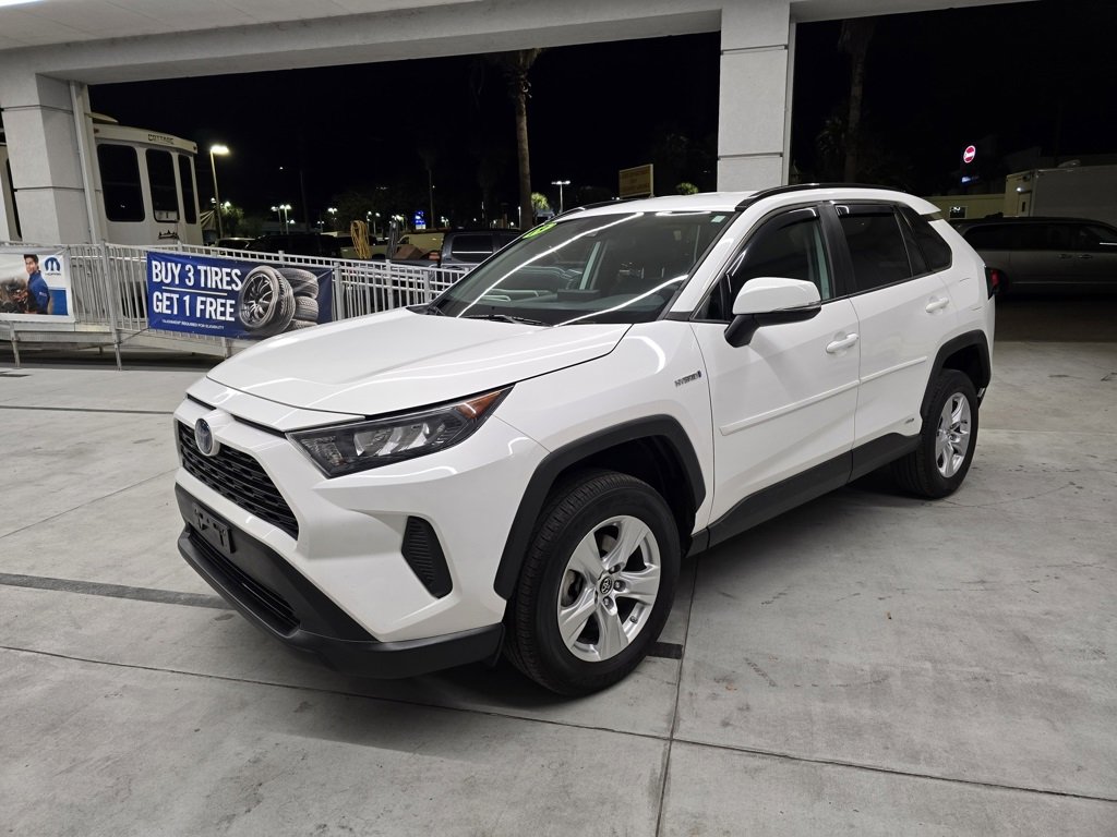 2019 Toyota RAV4 Hybrid LE photo 2