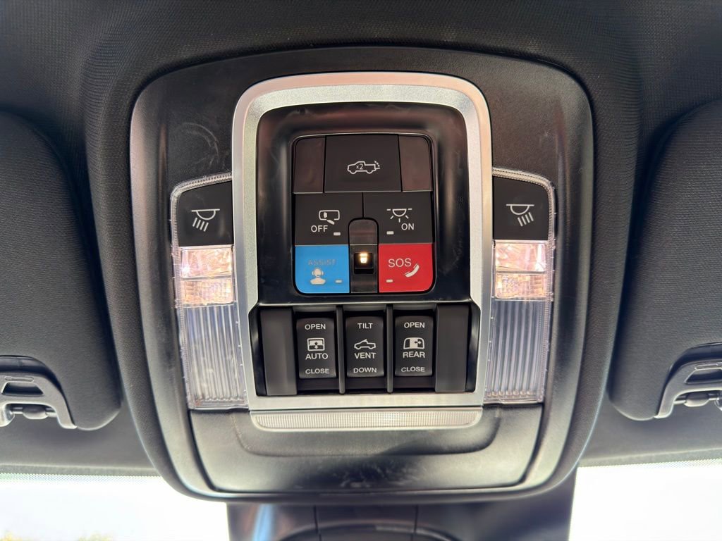 2025 RAM 2500 Laramie - Photo 30