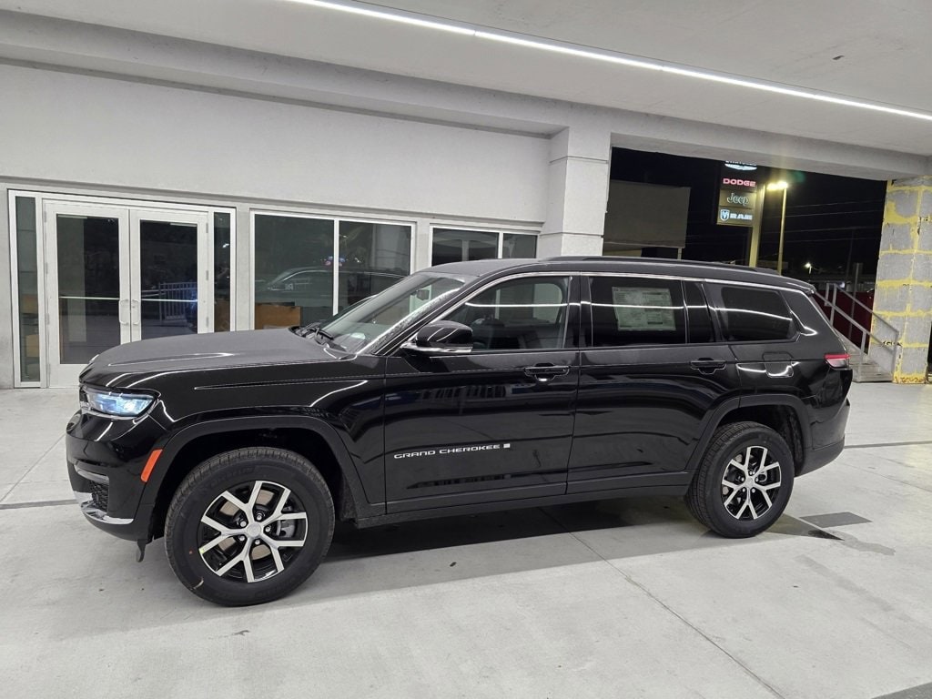 New 2025 Jeep Grand Cherokee L LIMITED 4X4 Sport Utility