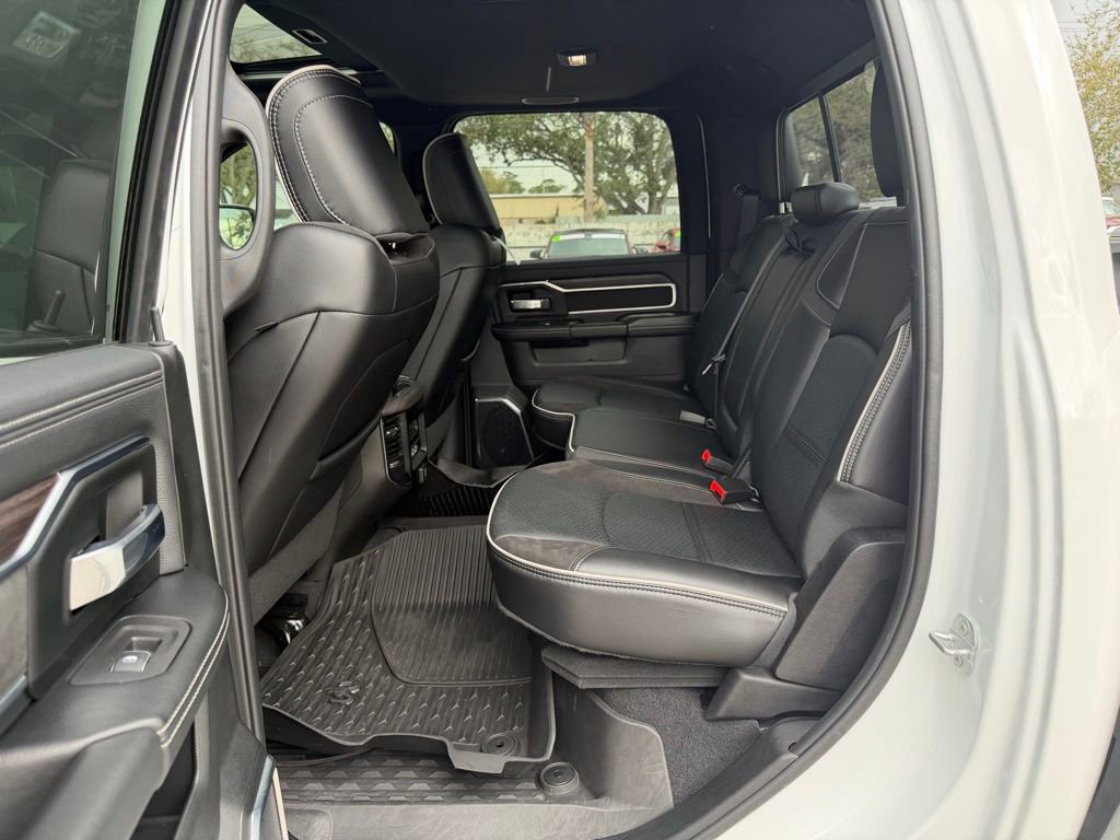 2025 RAM 2500 Laramie - Photo 33