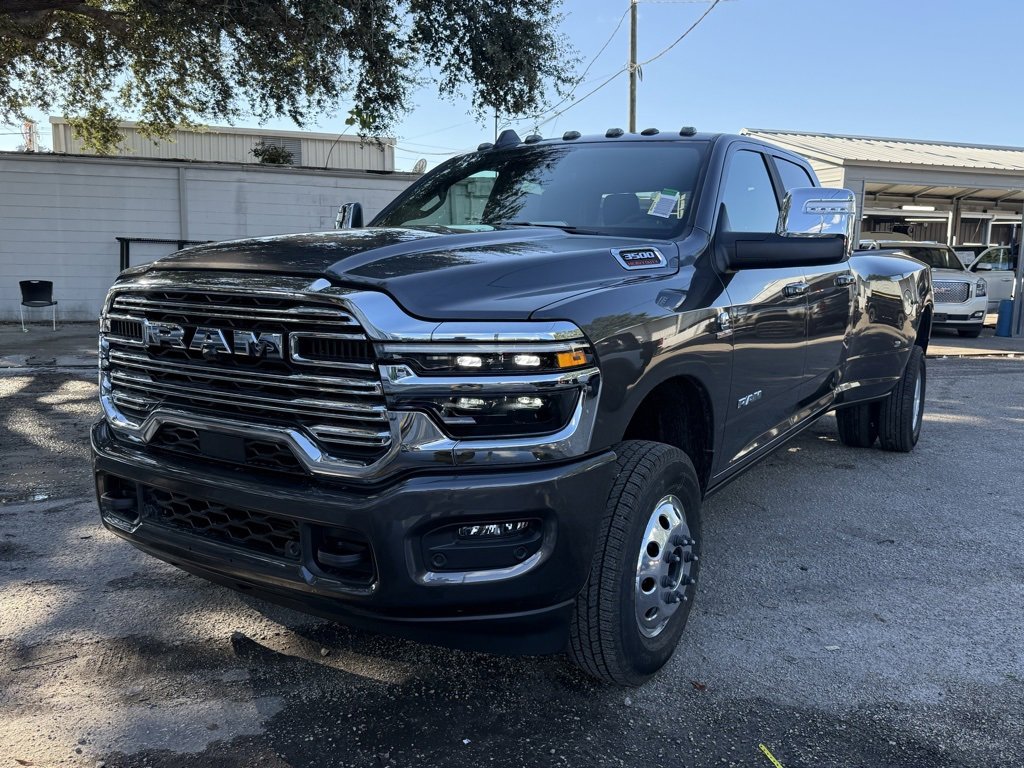 2026 Ram 3500 Laramie photo 2