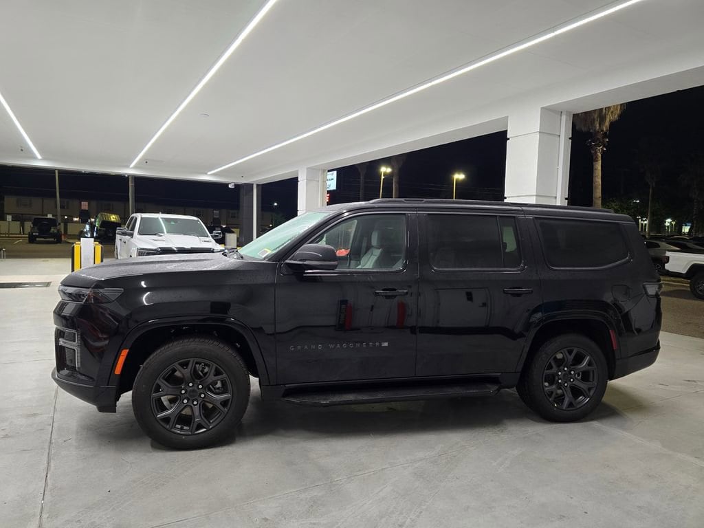 New 2026 Jeep Grand Wagoneer LIMITED ALTITUDE 4X4 Sport Utility