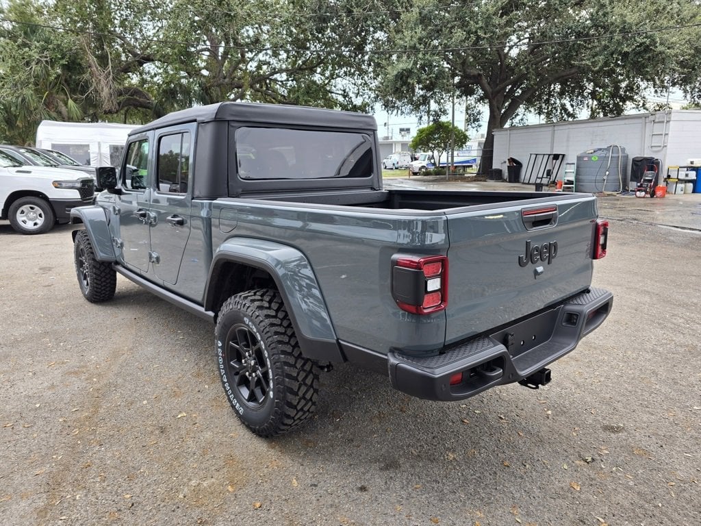New 2026 Jeep Gladiator WILLYS 4X4 Pickup