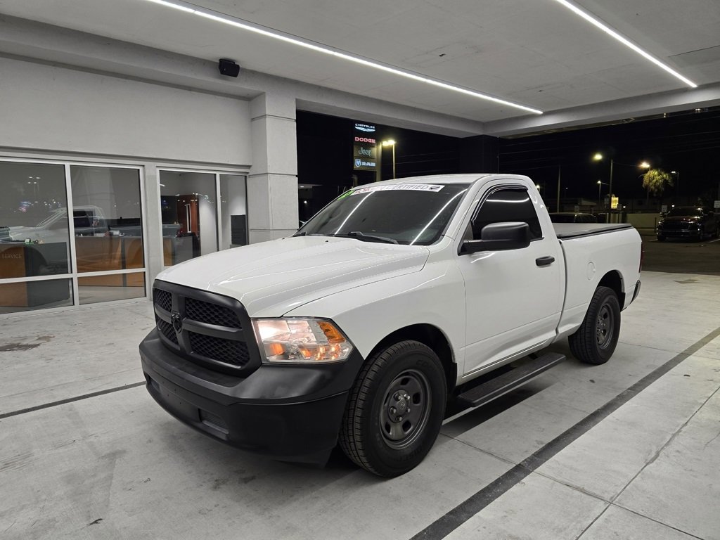 2016 Ram 1500 Tradesman photo 2
