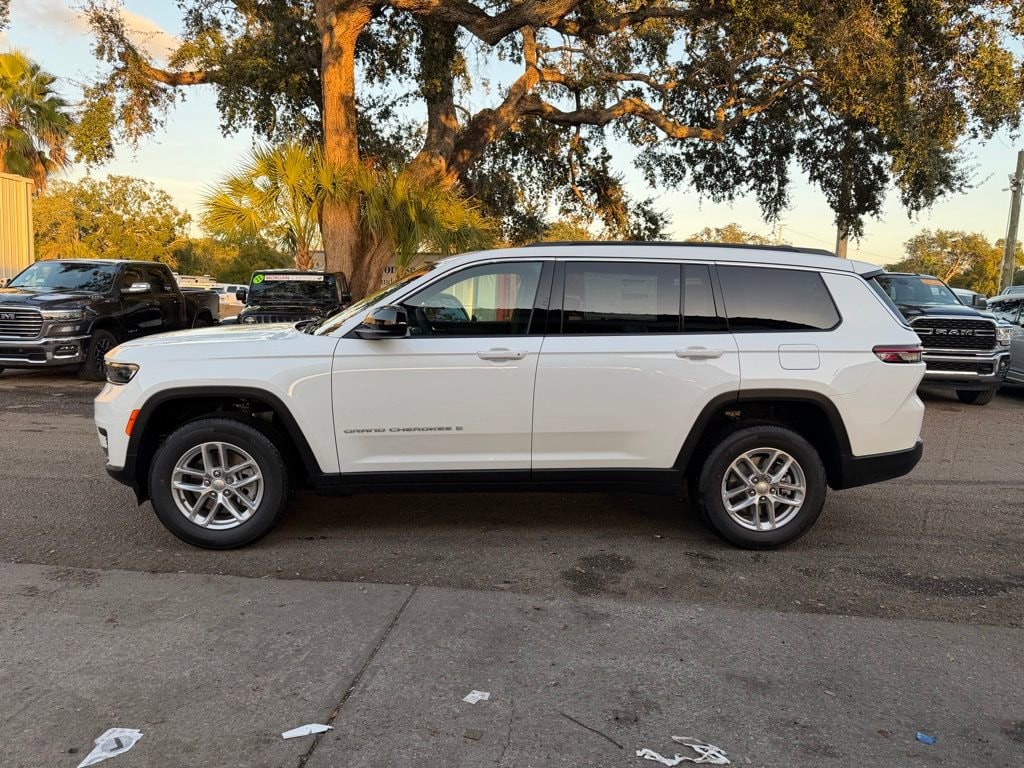 New 2025 Jeep Grand Cherokee L LAREDO X 4X2 Sport Utility