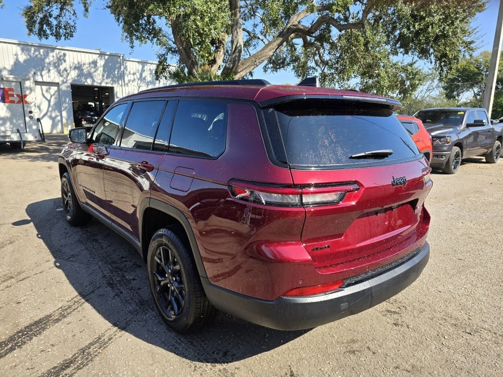 New 2025 Jeep Grand Cherokee L ALTITUDE X 4X4 Sport Utility