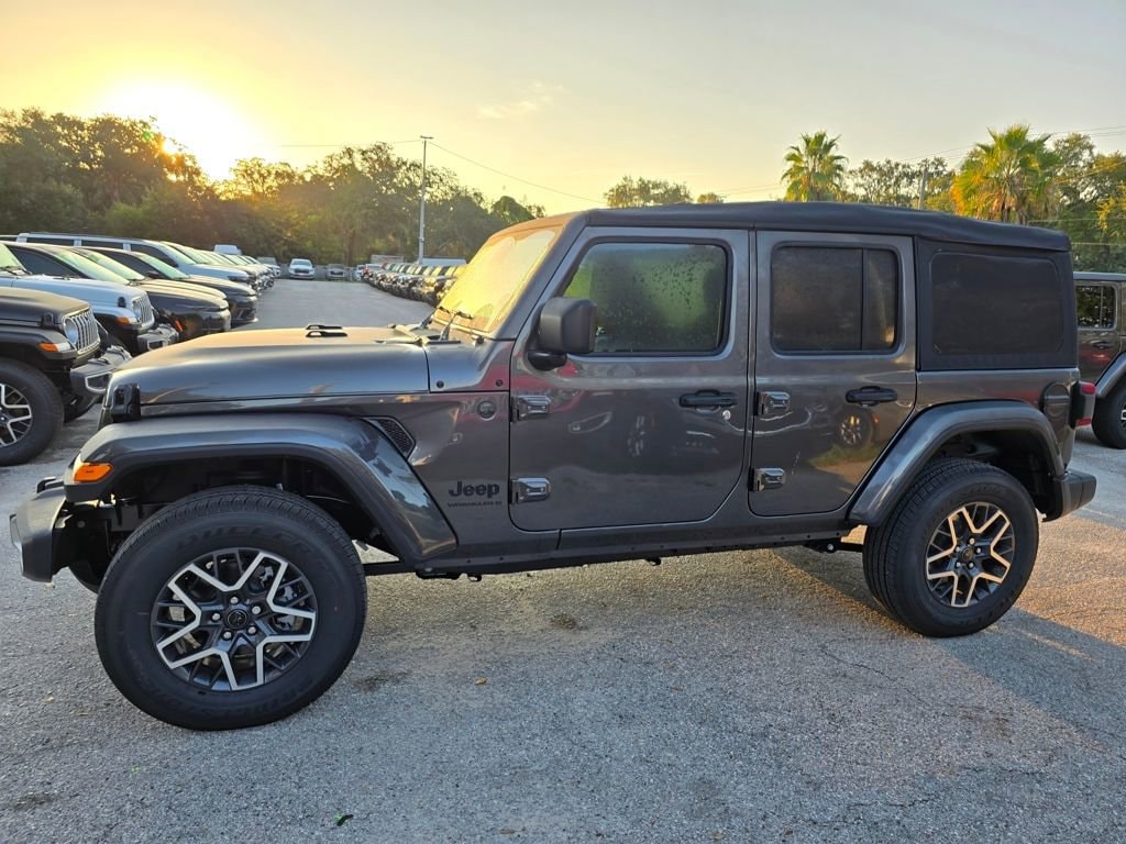 New 2025 Jeep Wrangler 4-DOOR SAHARA Sport Utility
